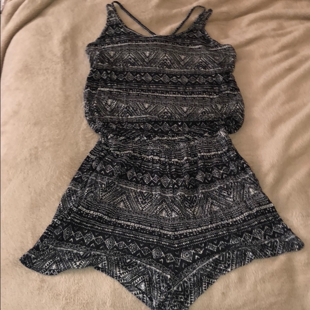 Women’s forever 21 romper